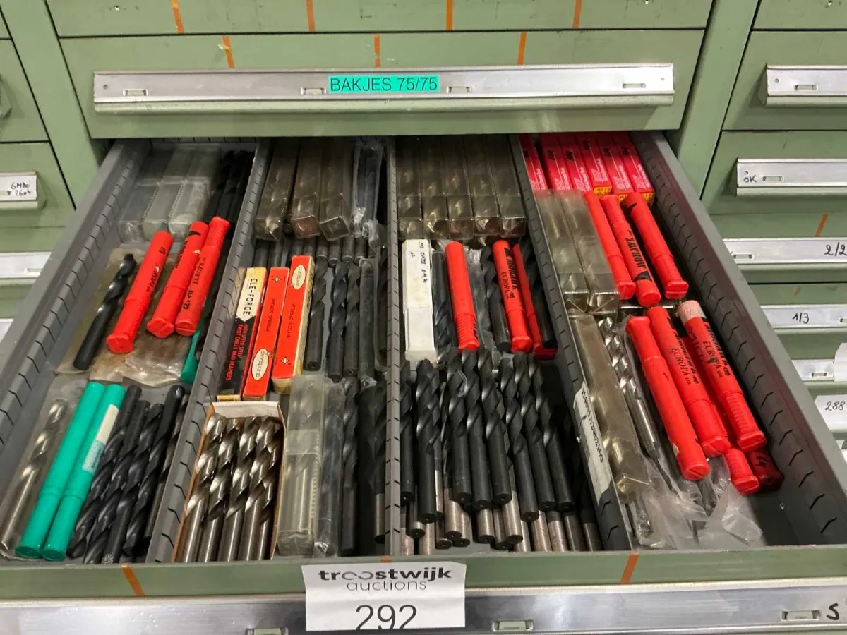 Dormer and Cleveland Large Lot HSS DIN338 Schliffmetallbohrer