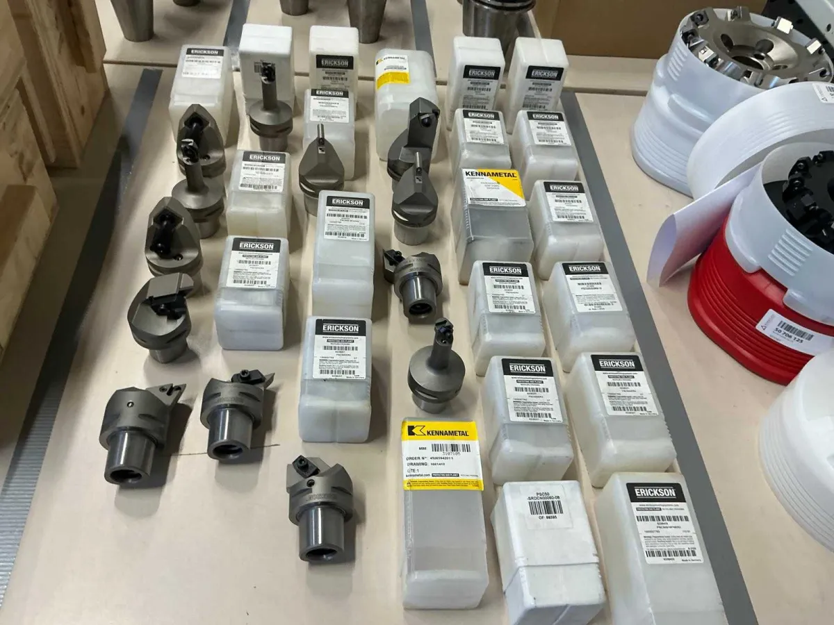 Kennametal und Erickson Capto C6/ PSC 50 Drehmeißel (19x)