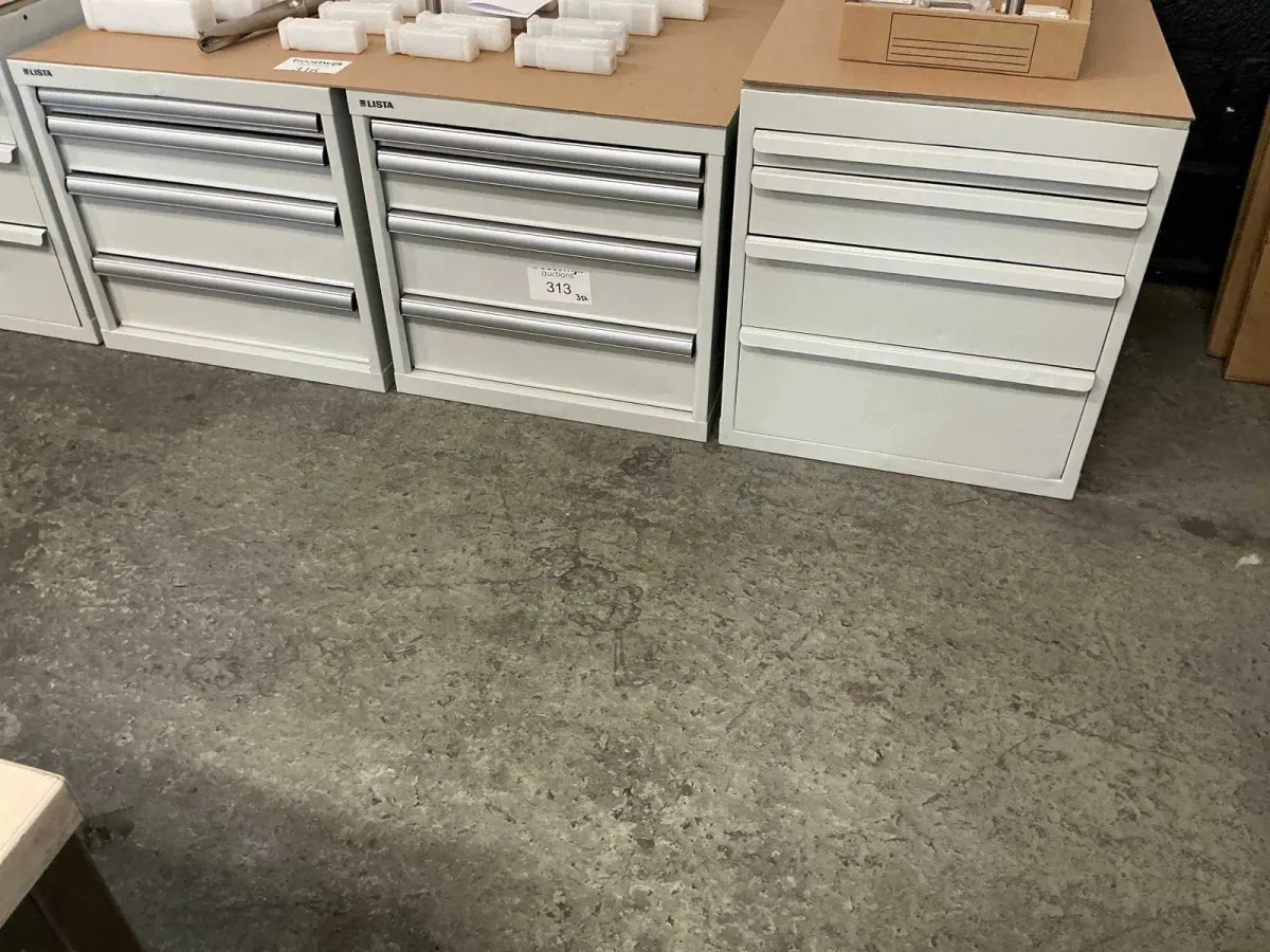 Lista 4-Schubladen-Materialschrank (3x)