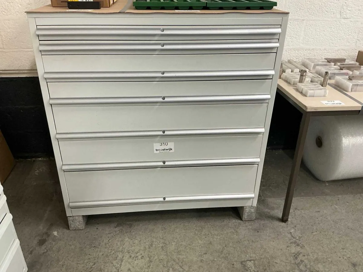 7-Schubladen-Geräteschrank