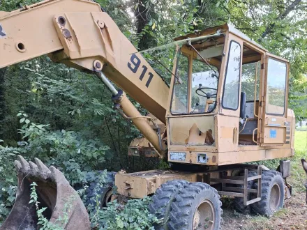 1978 Liebherr A911 Baukran – 1978 Liebherr A 911 Radbagger – RESALE