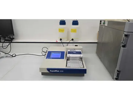 Molekulare Geräte - AquaMax 2000 - Mikroplatten-Waschmaschine – RESALE