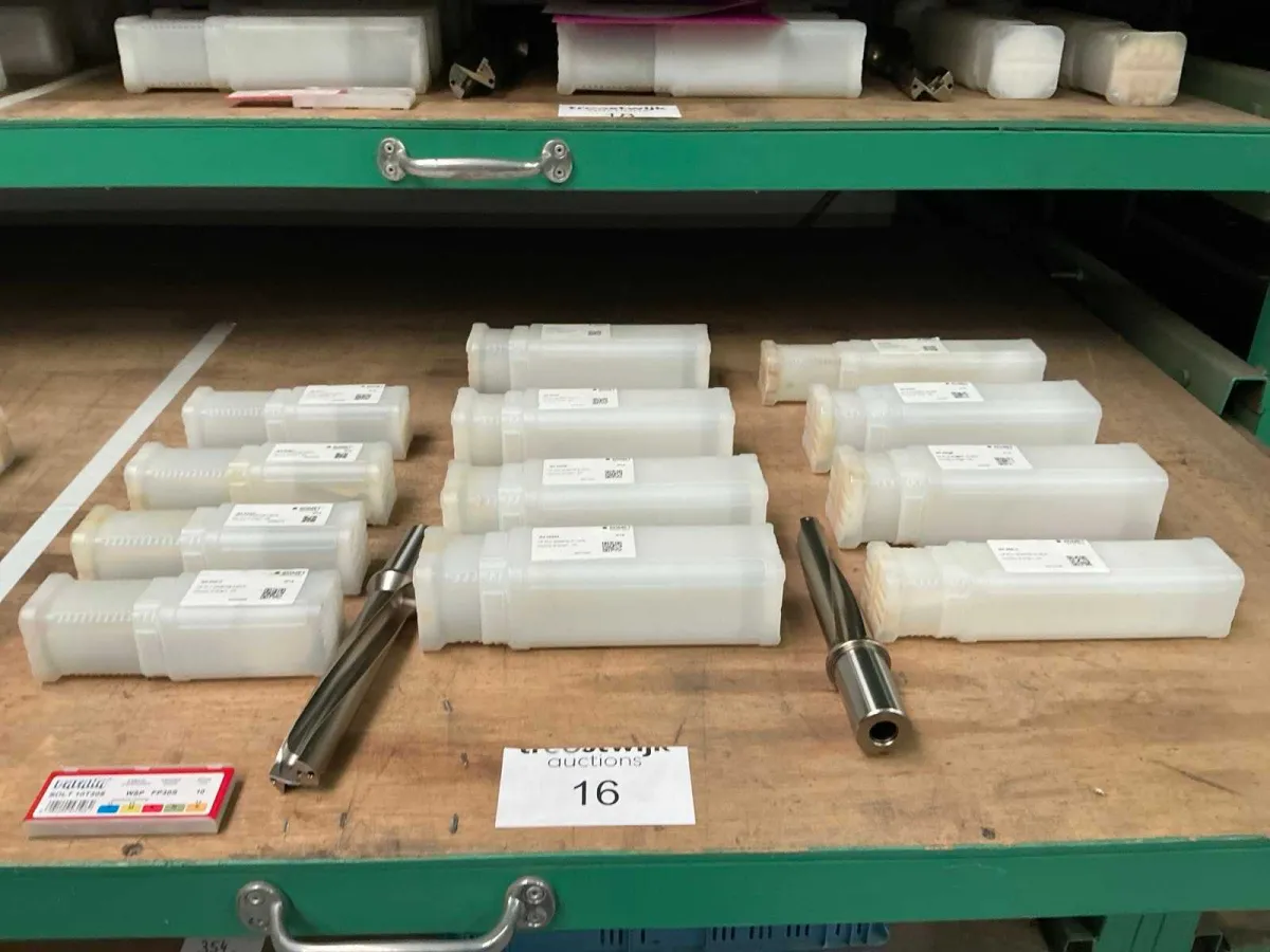 Komet Insert Drill (12x)