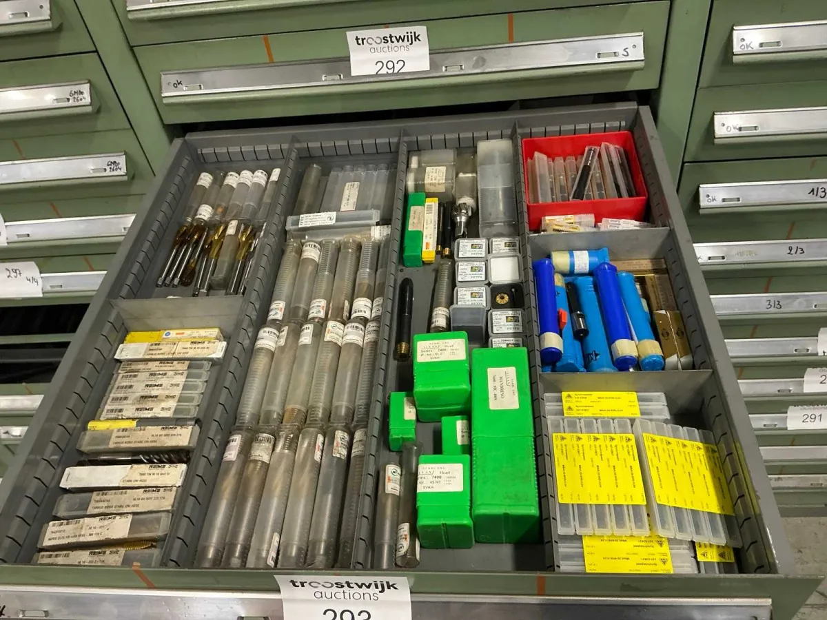 Fette und Gühring Sortiment verschiedener Maschinengewindehähne