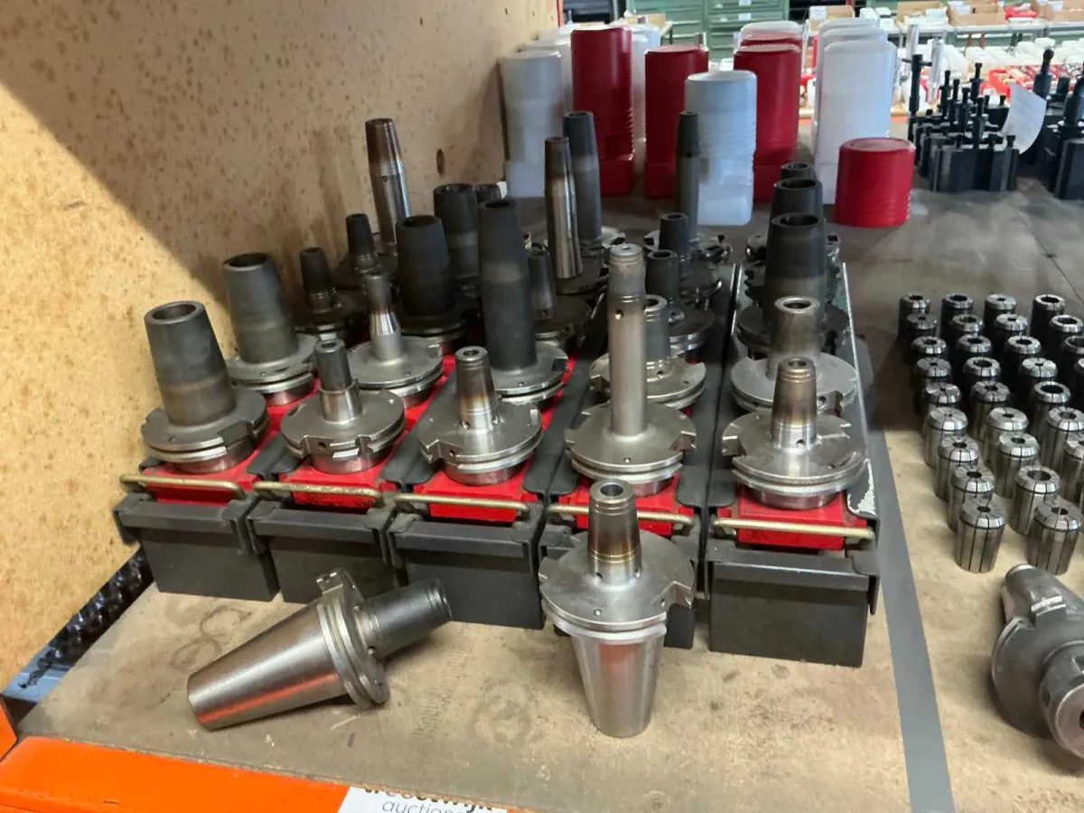 ISA50 DIN69871 Crimphalter (27x)