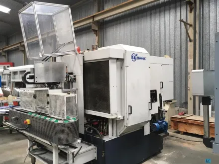 Samputensili S130 CNC Modul Zahnrad-Abwälzfräsmaschine - vertikal – RESALE