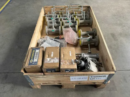 Charge von Pneumatik und hydraulischen Komponenten – RESALE