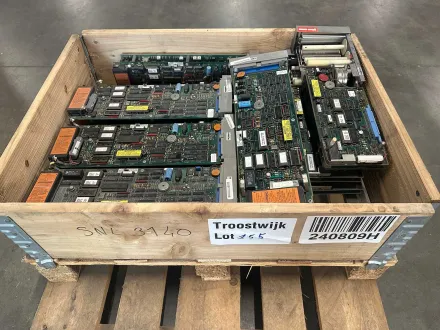 ABB – Charge von industriellen Steuerplatinen und Elektronikmodulen – RESALE