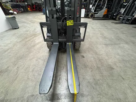2019 FEM3 hydraulische Teleskopgabeln Schubgabeln 120-200cm 3.000kg Gabelstapler – RESALE