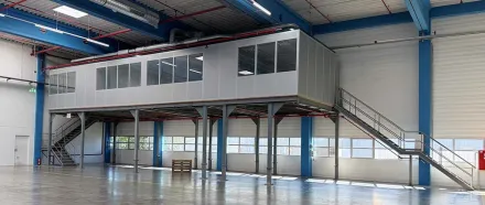 Büro-Mezzanin – RESALE