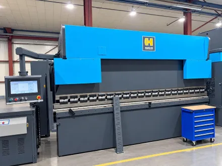 Haco Ppes 200 ton x 4100 mm CNC Hydraulic press brakes – RESALE