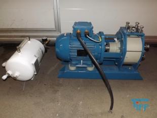 Crest Pumps ECC 50-32-160 Kunststoffkreiselpumpe mit Druckbeaufsc