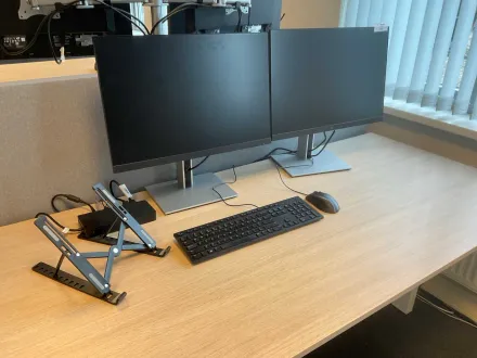 HP-Monitor (2x) – RESALE