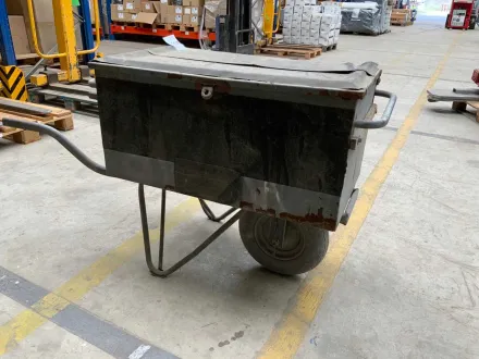 Matador Werkzeugwagen – RESALE