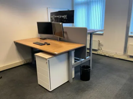 Duo-Sitz-Steh-Schreibtisch – RESALE