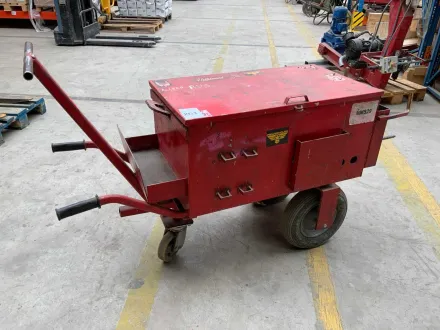 Werkzeugwagen – RESALE