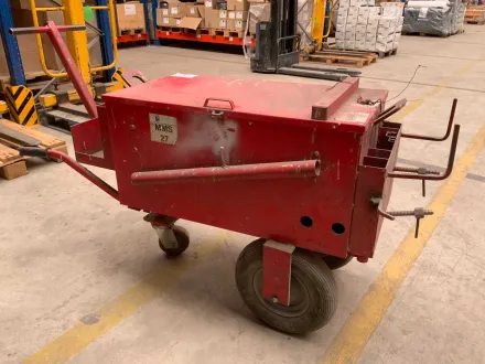 Werkzeugwagen – RESALE