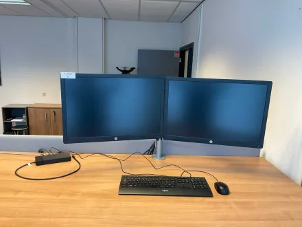 HP Elite Display E242 Monitor (2x) – RESALE