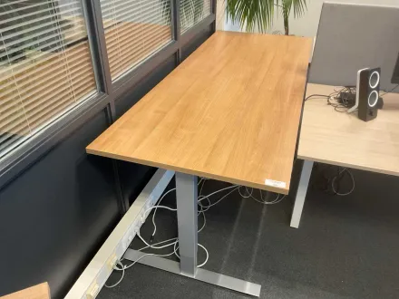 Schreibtisch – RESALE