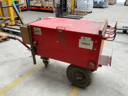 Werkzeugwagen – RESALE