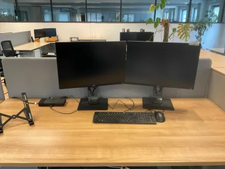 Iiyama Prolite Monitor (2x) – RESALE