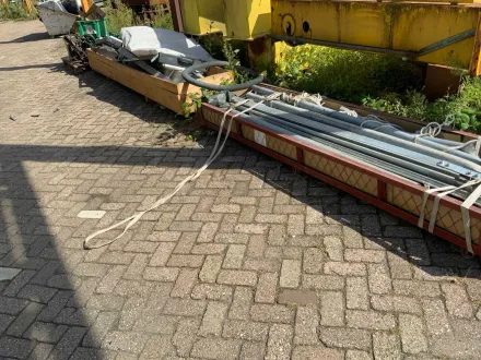 Verschiedene Schrotteisen – RESALE