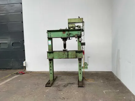 Hydraulikpresse – RESALE