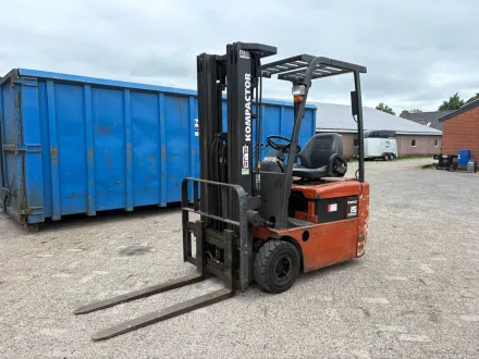 2004 Nissan SNX1L15HQ Gabelstapler – RESALE