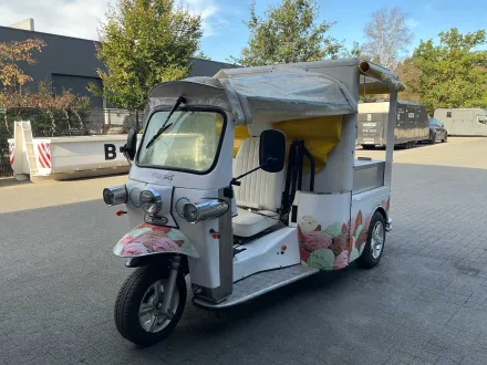 Tuk Tuk XNSTT Eiswagen / Motorrad – RESALE