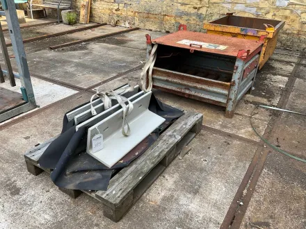 Thiekon-L-Profile und Metallschalen – RESALE
