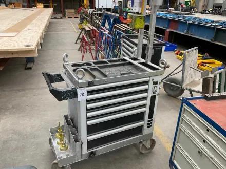HBM Werkzeugwagen – RESALE