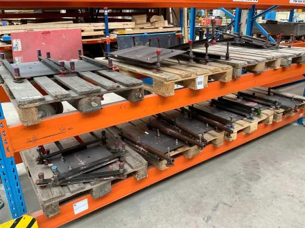 Formen, Spannmaterial – RESALE