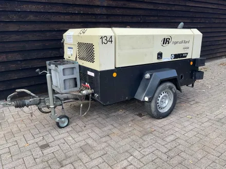 2011 Ingersoll Rand Doosan 7/71 Luftkompressor – RESALE