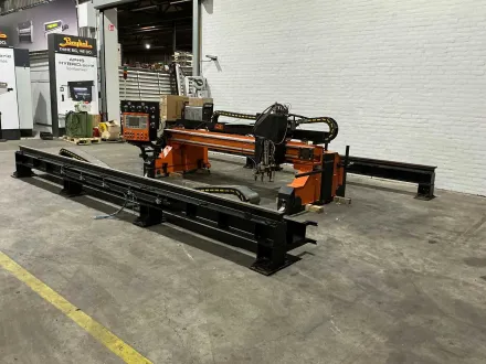 CR-Electronic - 2000 - OXY-4000x2000 - Plasmaschneidemaschine – RESALE