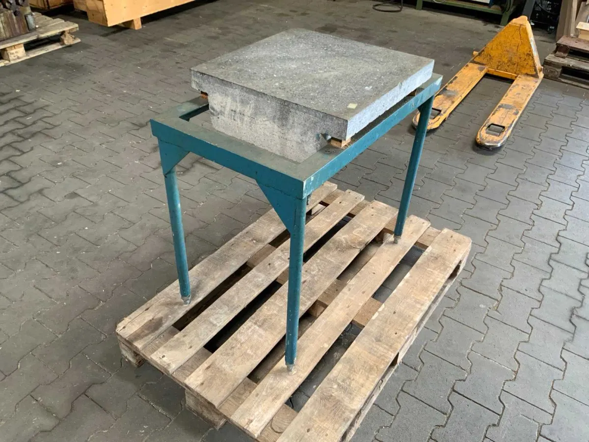 Granit-Messplatte