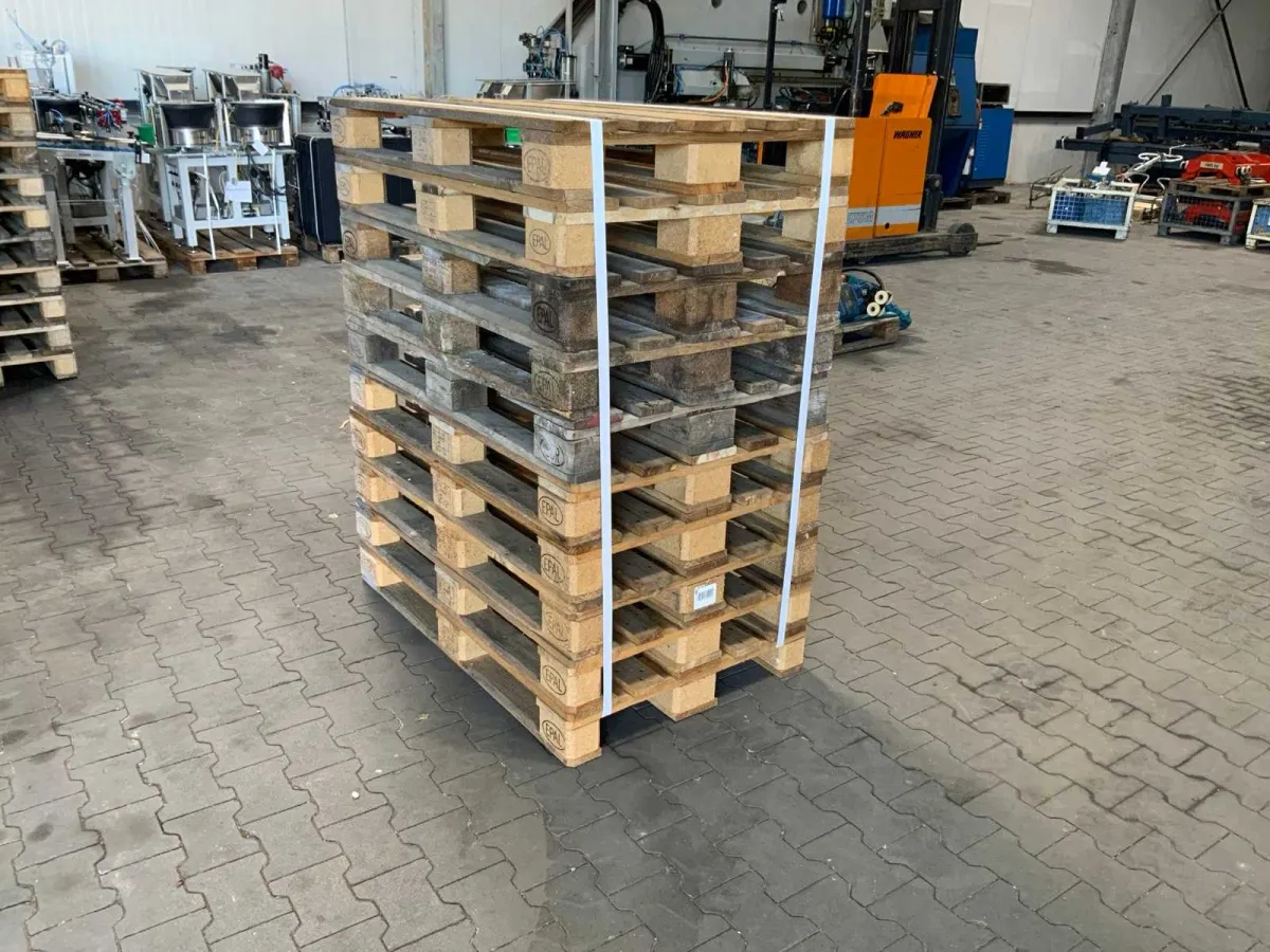Posten Euro-Paletten (10 Stück)
