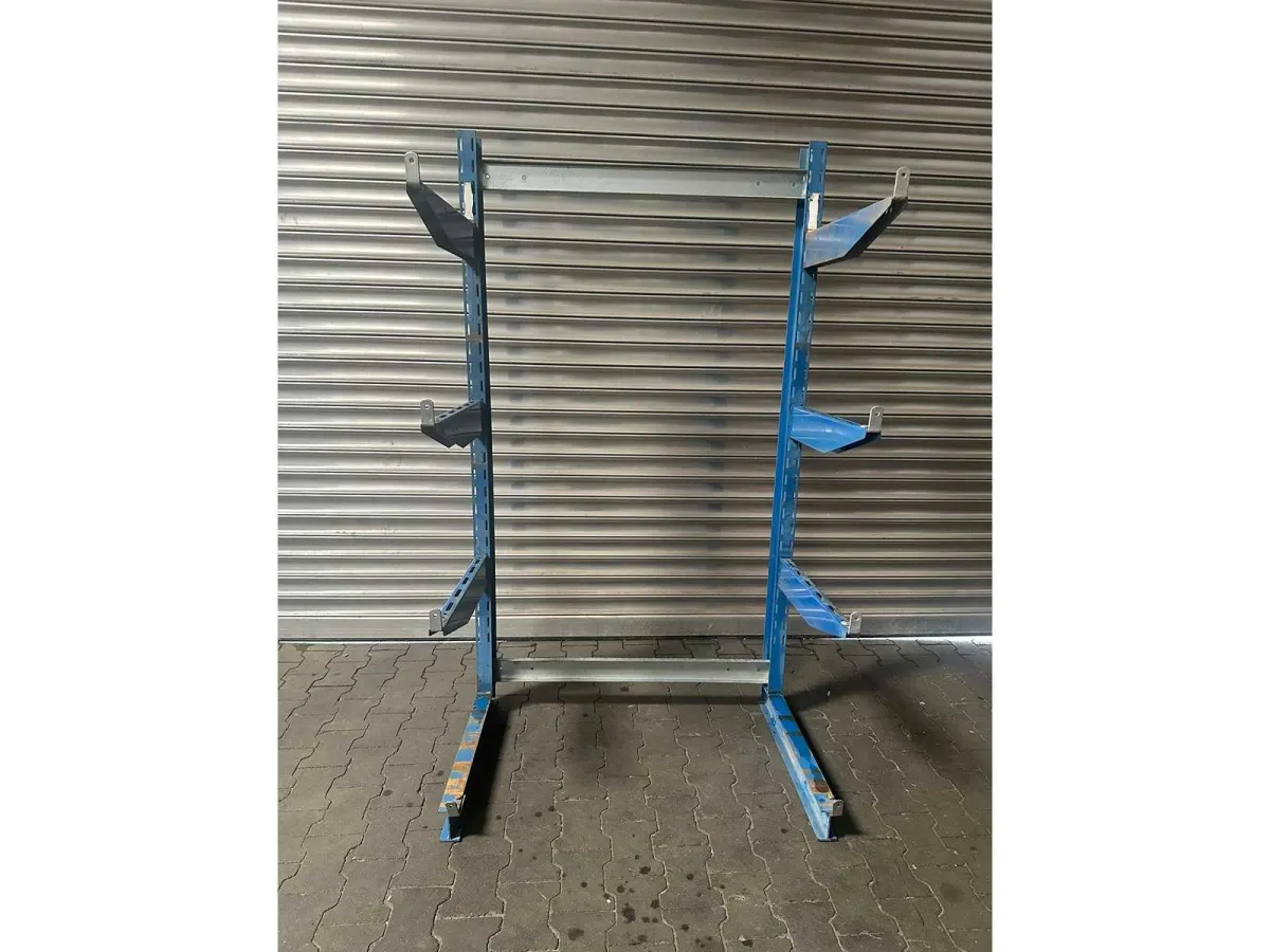 BITO Kragarmregal KR29 L, Einzelfeld