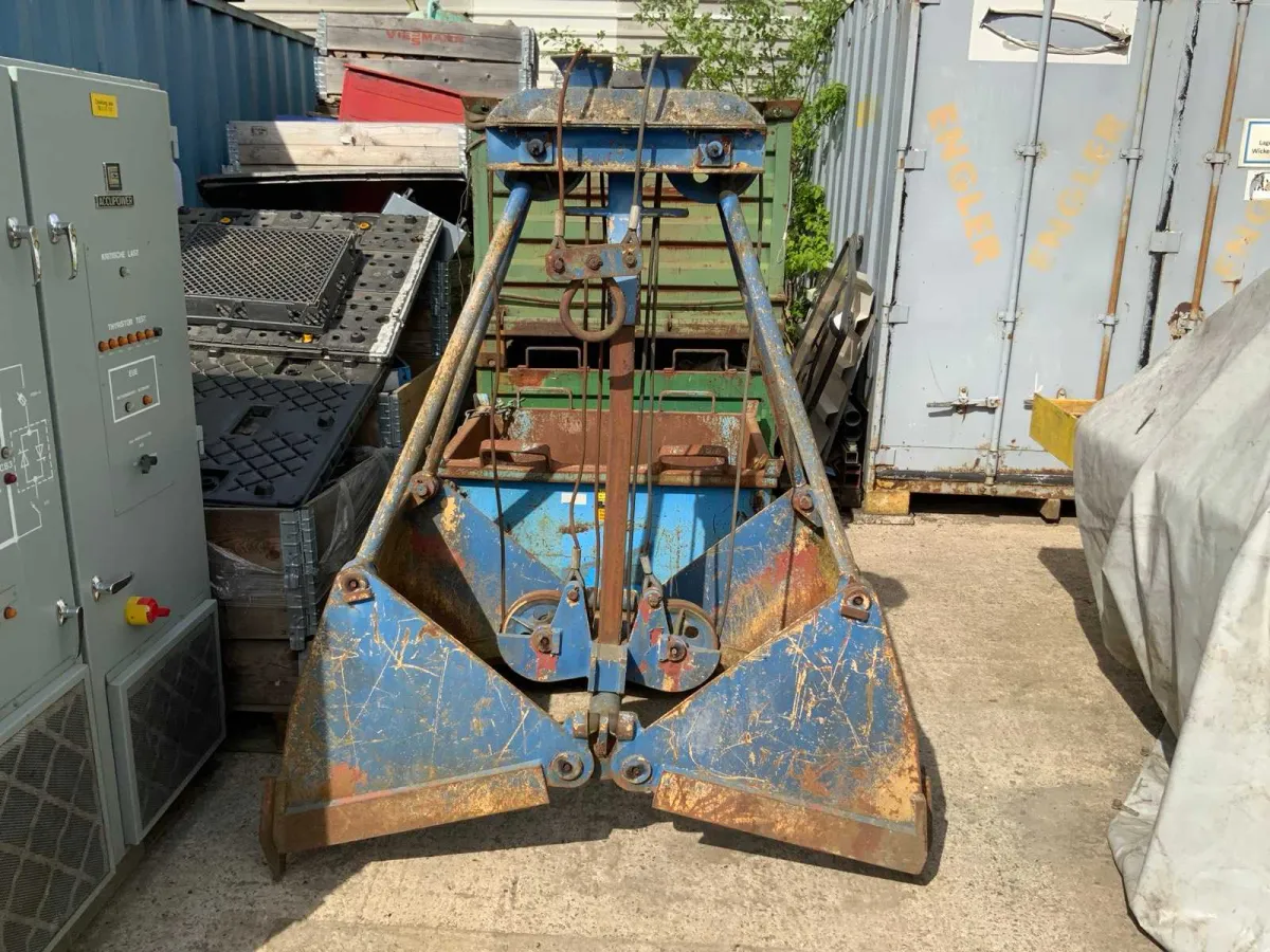 Salzgitter Maschinenbau - 6005 - 1994 - Baggerschaufel - Zwei-Schalen-Greifer