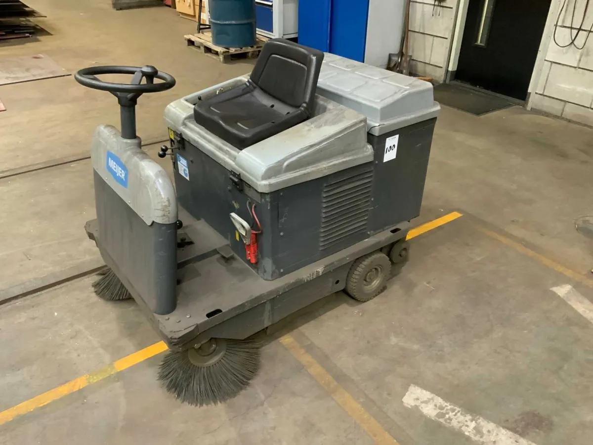 2016 Meijer VR 950 Selbstfahrender Kehrer