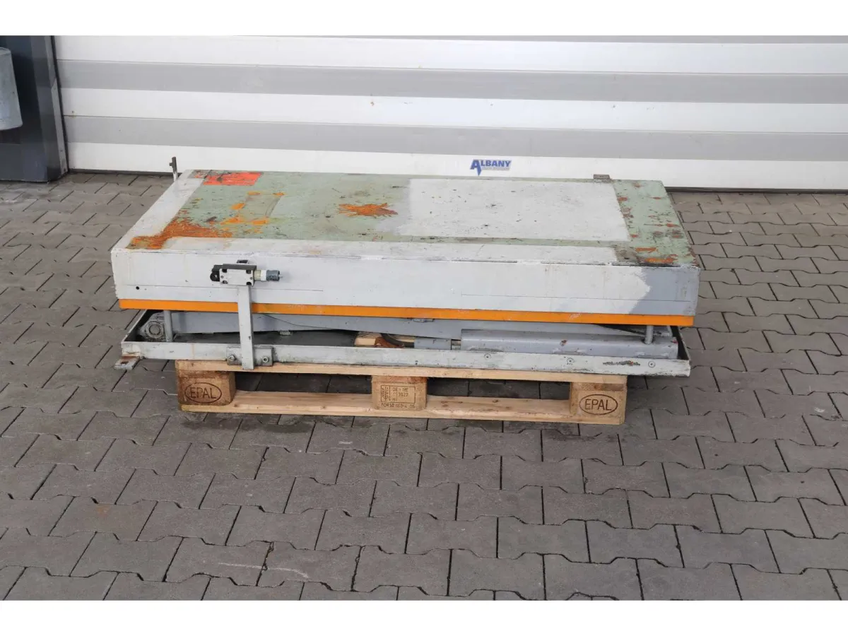 2 to. 2000Kg Trepel - E20/10 - Scherenhubtisch