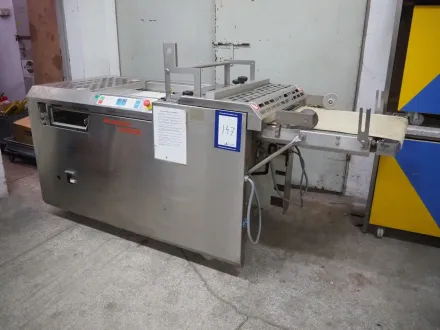 Rondo Doge croissant cutting and moulding machine, – RESALE