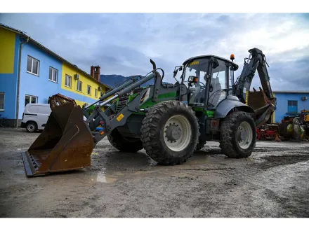 2008 - LANNEN - 8600E - Baggerlader – RESALE