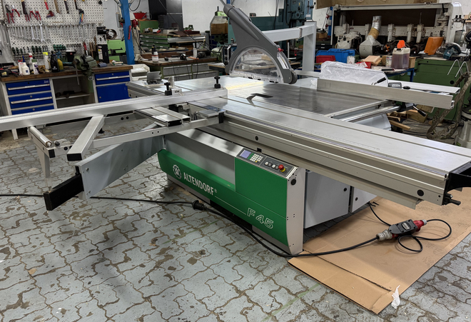 Altendorf F45 FormatkreissÃ¤ge