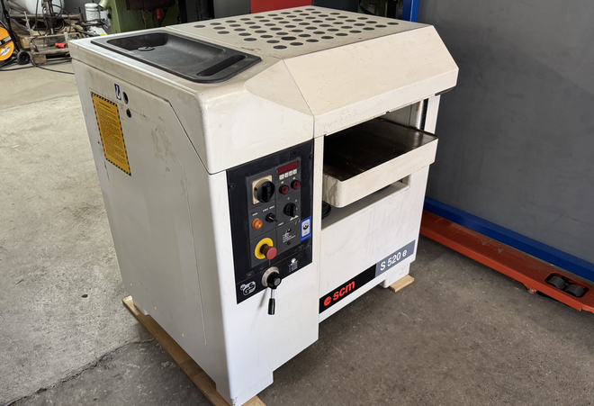 SCM S520e Dickenhobelmaschine