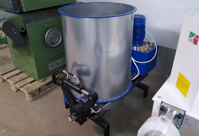 Falach CUBE 20 Brikettierpresse