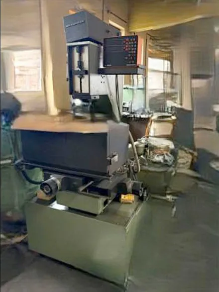 Aeg-Elotherm Elbomat 111 S Senkerodiermaschine – RESALE