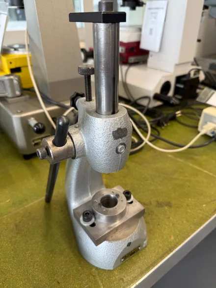 Ems CJ / 48 Handspindelpressen – RESALE