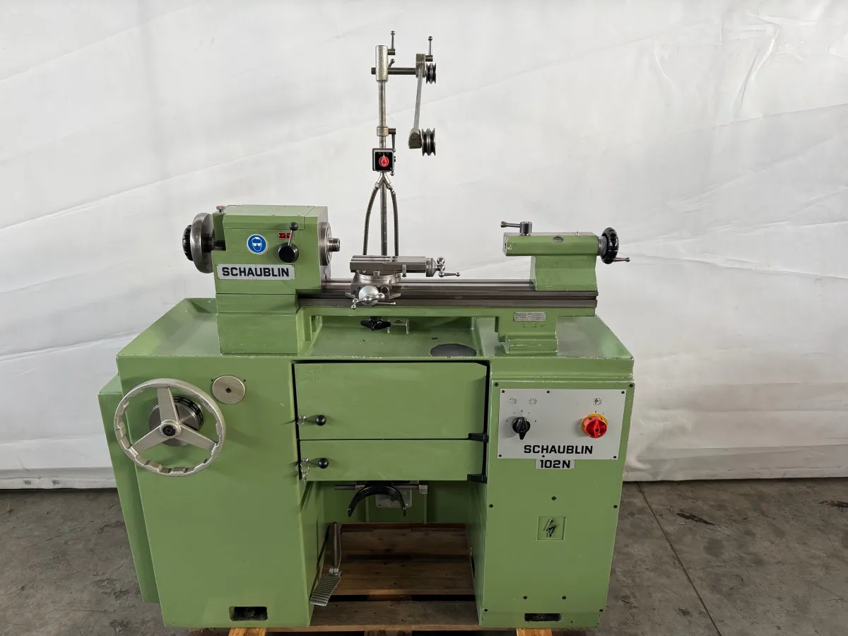 SCHAUBLIN 102N-80 Mechanikerdrehmaschinen