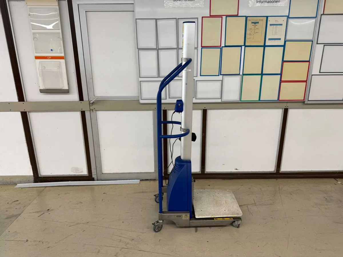 2008 - Hallins - Newton elektrischer Hebetisch - Hebetisch