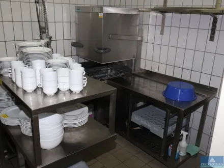 Durchschub-Geschirrspülmaschine WINTERHALTER GS 50 – RESALE